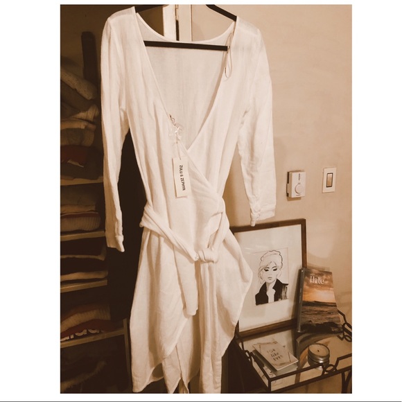 Zulu and zephyr white wrap dress - Picture 2 of 5